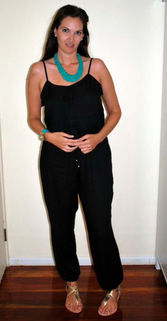 My new favourite jumpsuit! I'm wore it with flats to see a client today, but a wedge will make it look a little more dressed up!